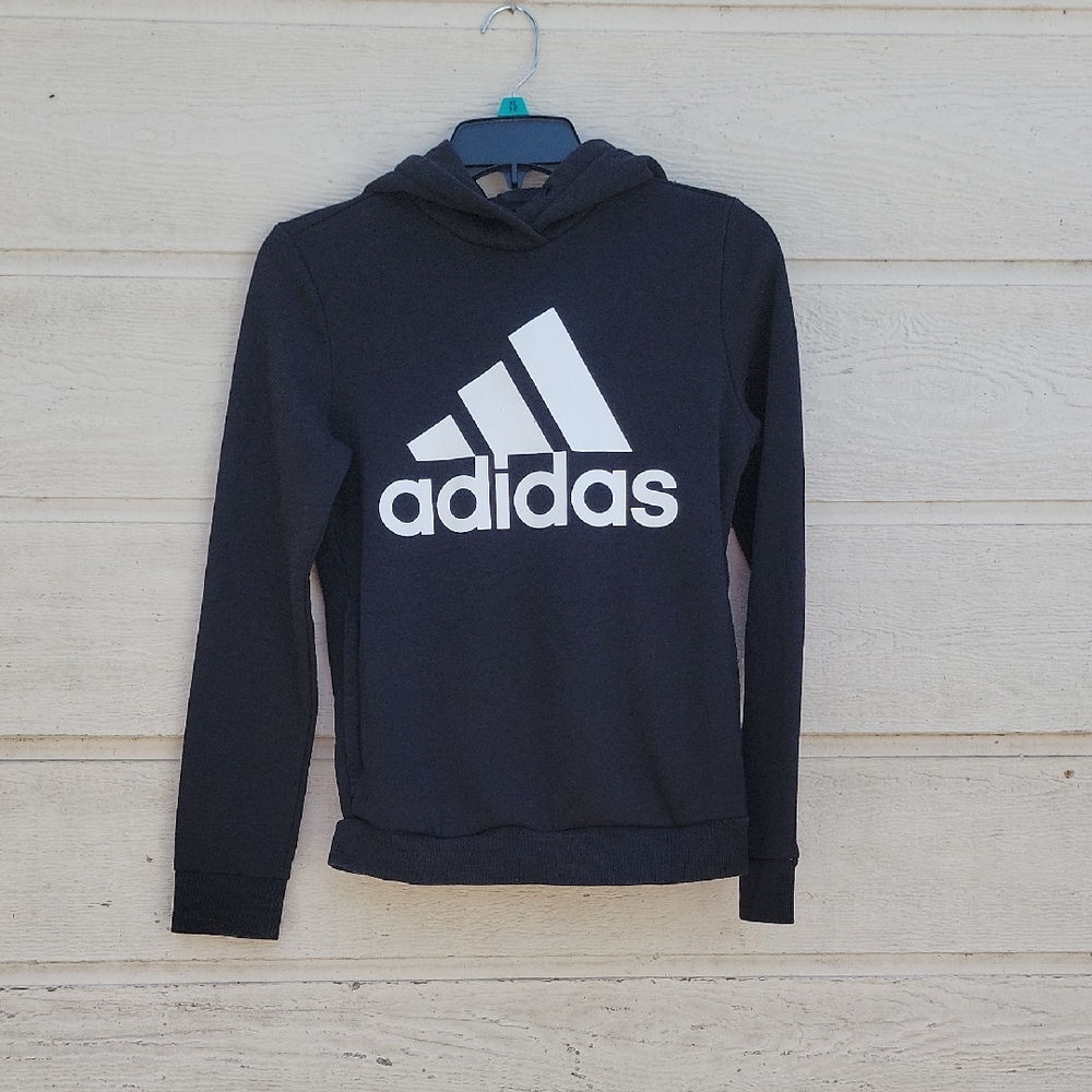 Adidas Boys Black and White Logo Sweater Size XS